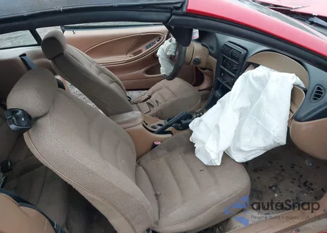 1998 Ford Mustang из США, поврежденный, VIN 1FAFP4446WF219003